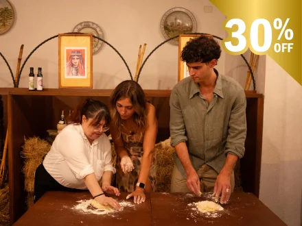 LE MANI IN PASTA